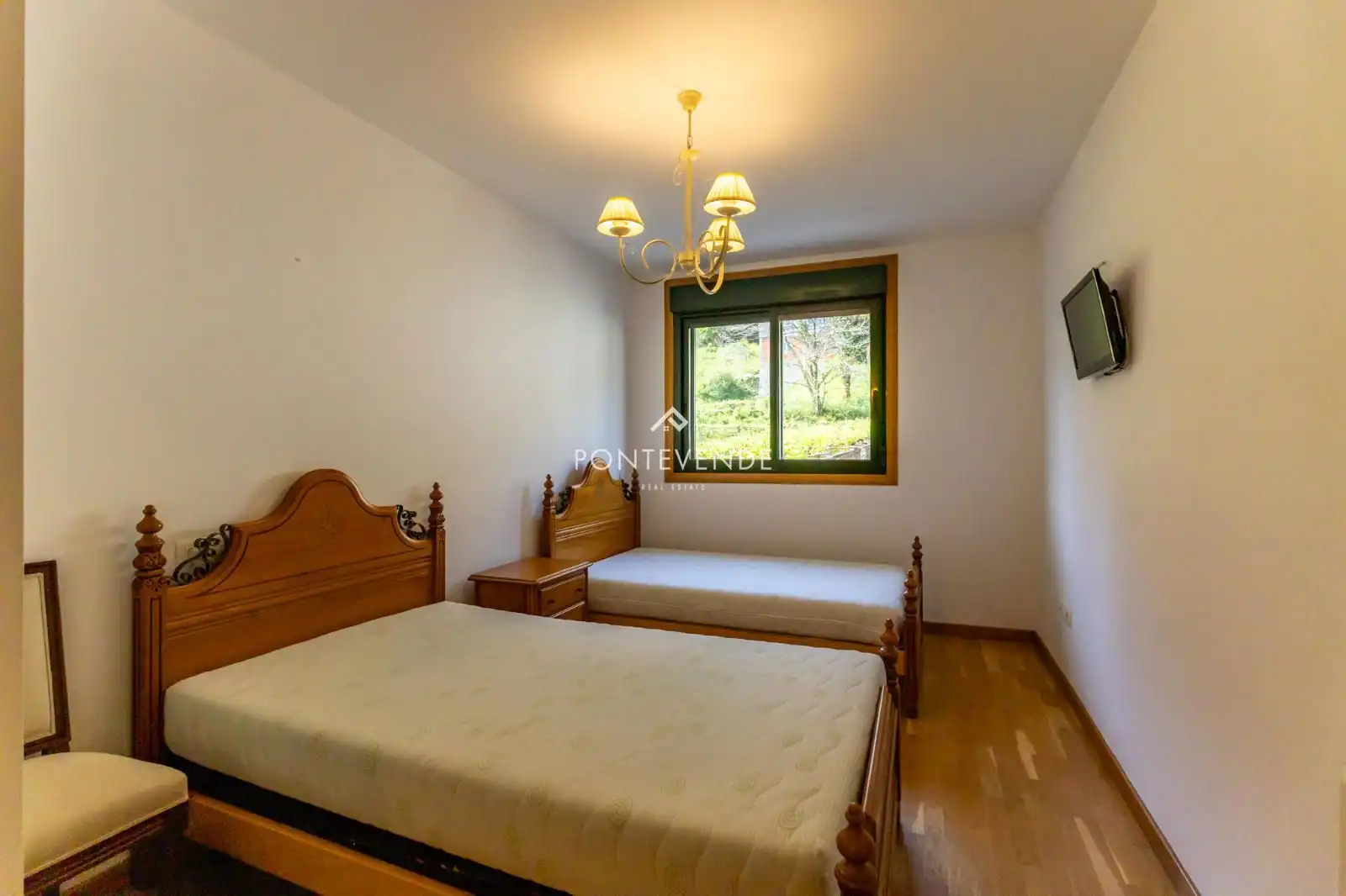 Habitación de Piso en venta en Poio con Terraza y Amueblado