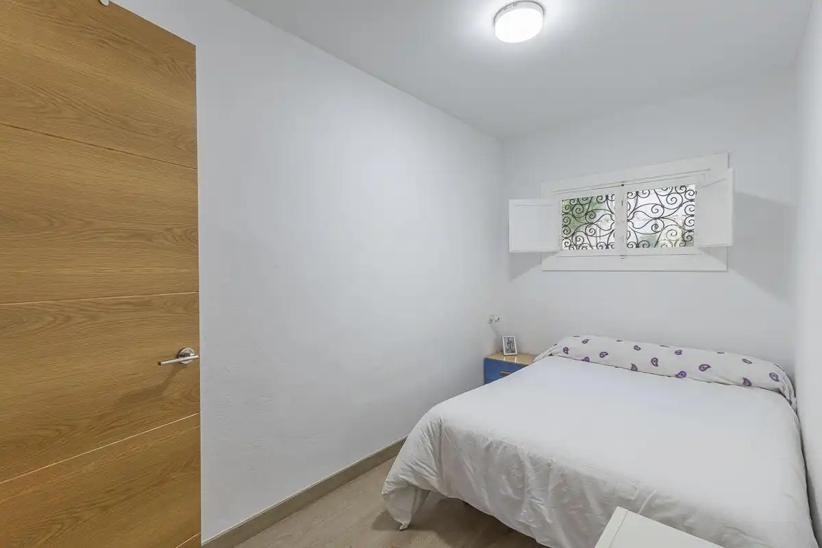 Bedroom of Houses for sale in Los Guájares  with Air Conditioner, Private garden and Swimming Pool