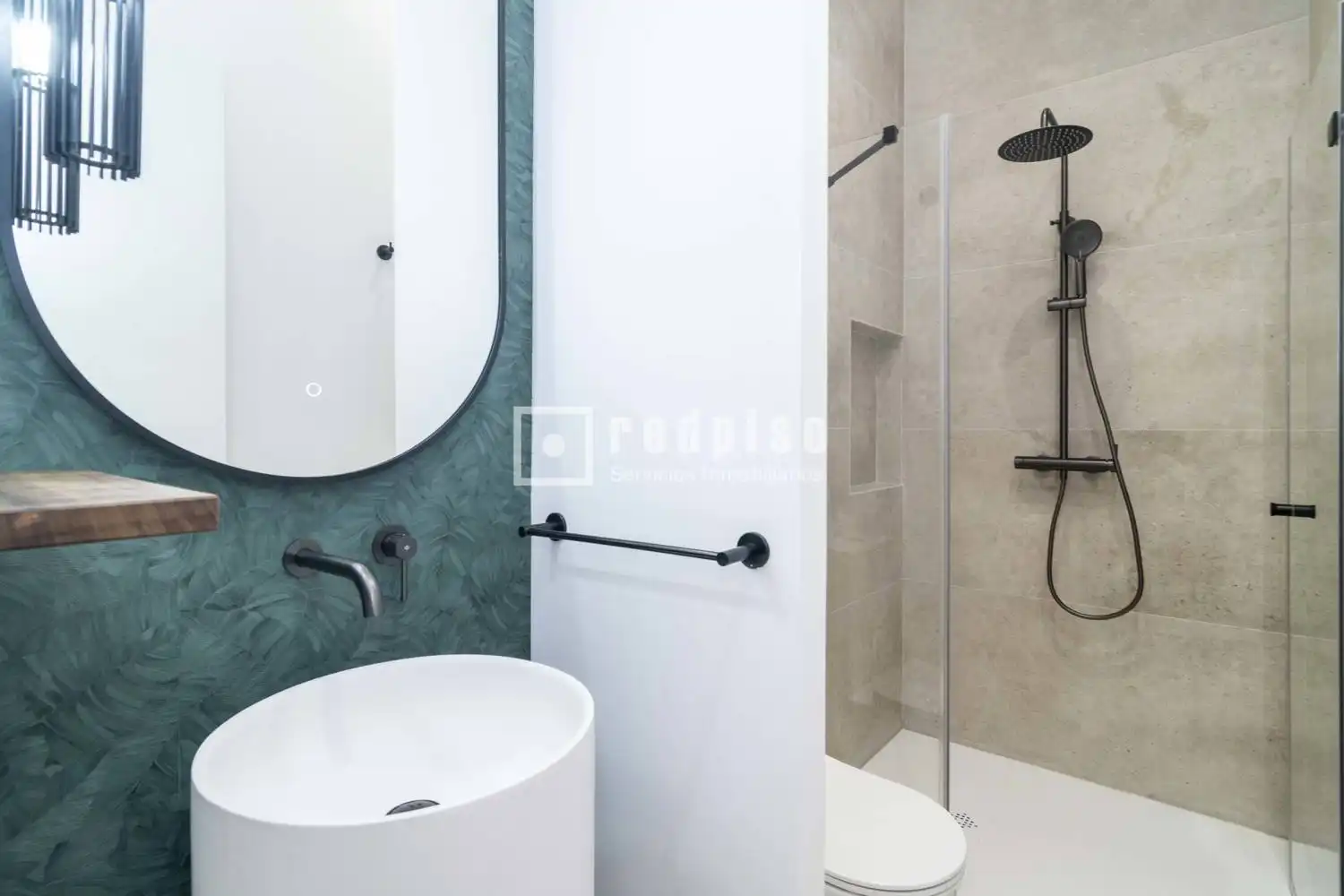 Badezimmer von Wohnung zum Verkauf in Madrid mit Klimaanlage, Heizung und Abstellraum