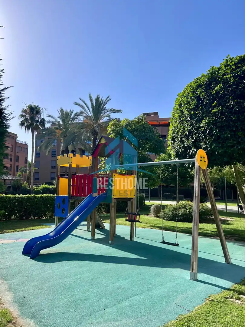 Vista exterior de Àtic de lloguer en Valencia amb Aire condicionat, Calefacció i Terrassa