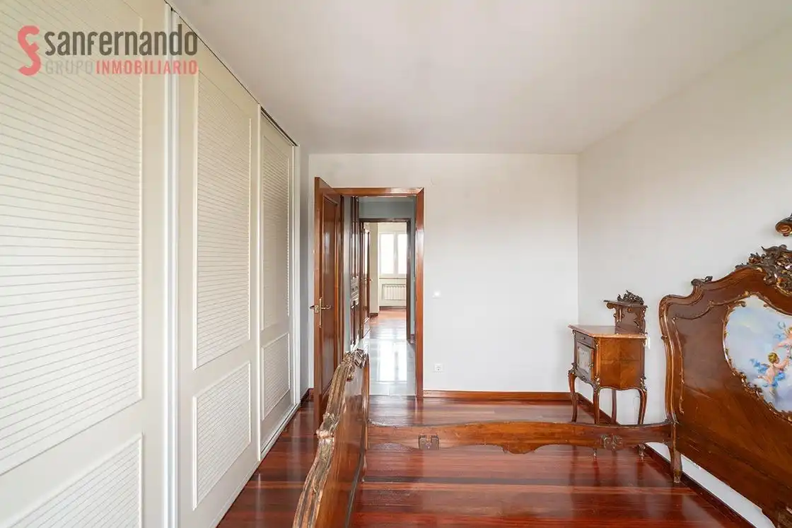 Piso en venta en Santander con Calefacción y Balcón