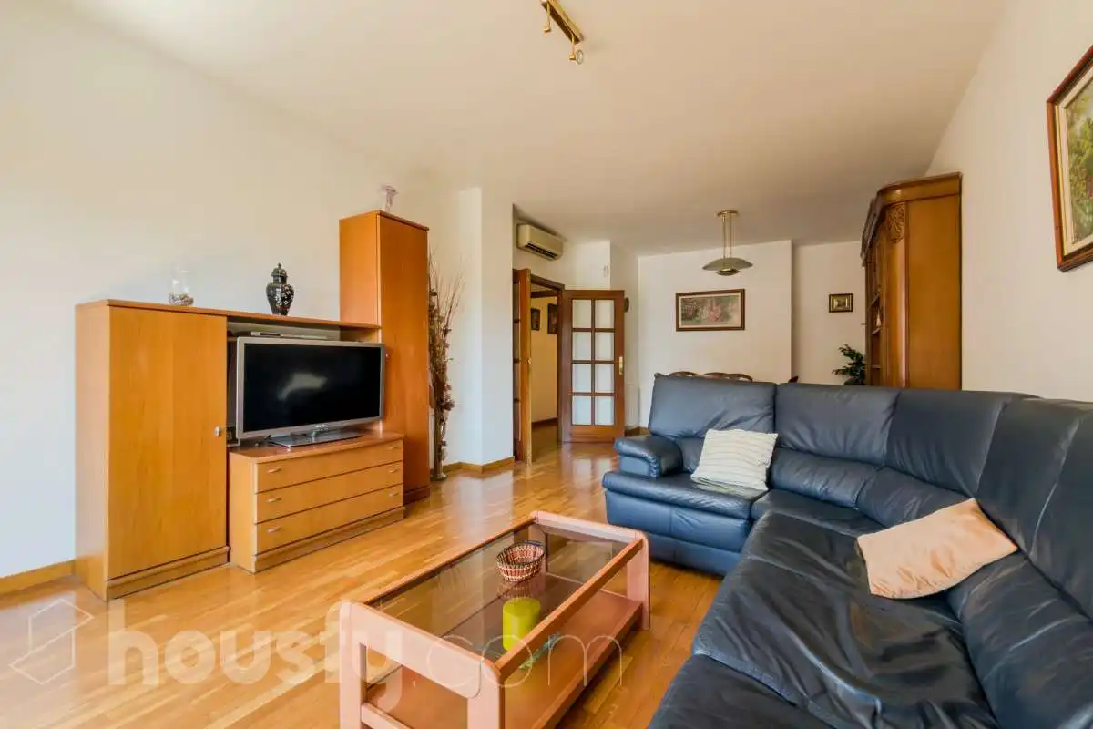 Piso con terraza en venta en Calle Aragó ., imagen 6