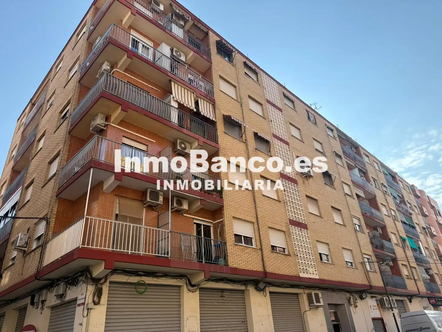 Vista exterior de Piso en venta en Alaquàs con Balcón