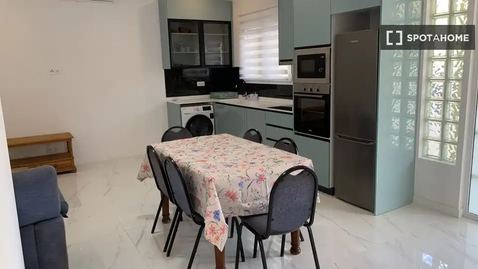 Cocina de Piso de alquiler en Sagunto / Sagunt con Aire acondicionado, Calefacción y Amueblado