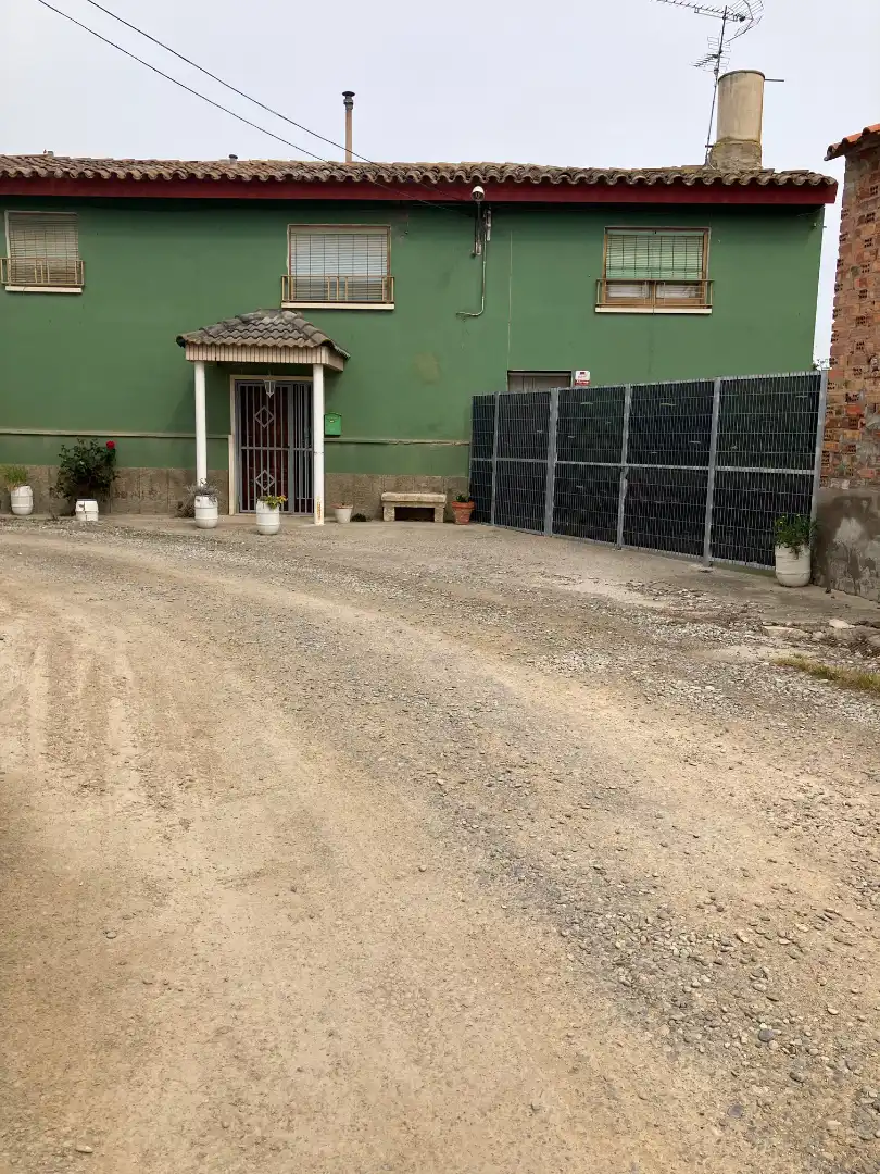 Industrial building to rent in Calle de la Hermana Andresa, imagen 3