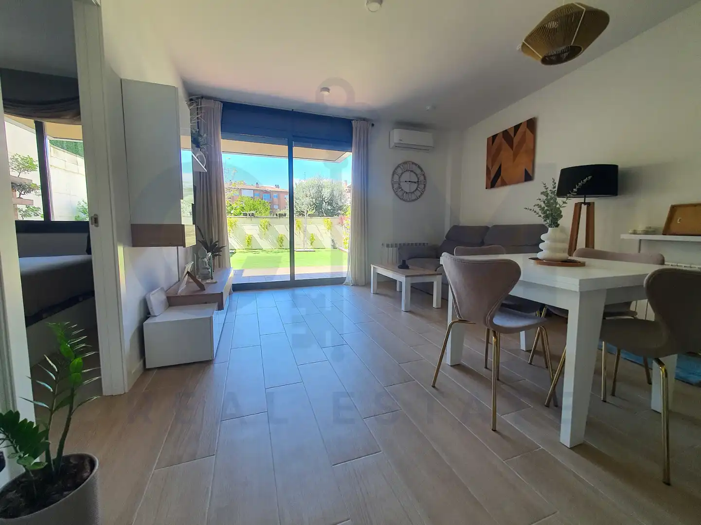 Sala d'estar de Pis en venda en Sant Celoni amb Aire condicionat i Calefacció