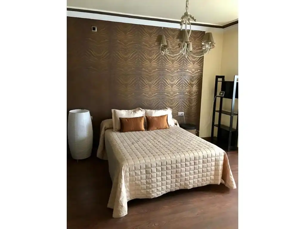 Casa o xalet en venda a PAU 2-600