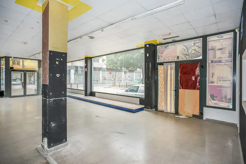Business premises to rent in C/ Santa Eugenia, imagen 15