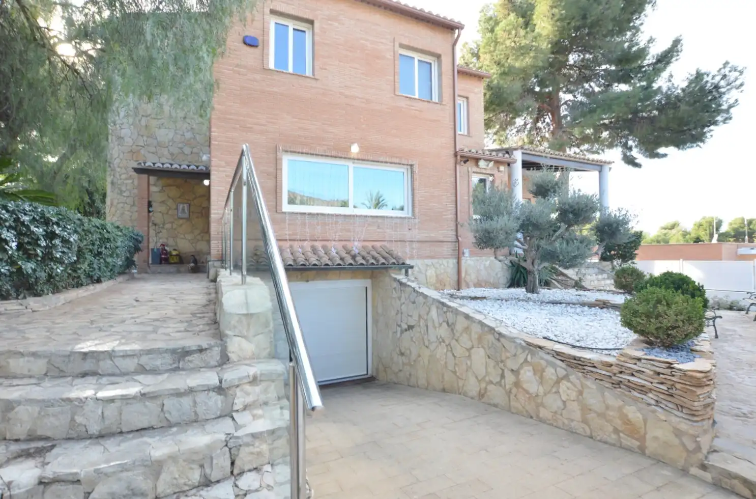 Chalet con terraza en venta en Alfinach - Los Monasterios, imagen 45