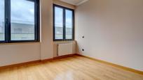 Bedroom of Flat for sale in Barakaldo 