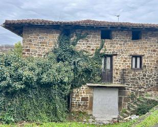 Vista exterior de Casa o xalet en venda en Igorre amb Calefacció, Terrassa i Traster