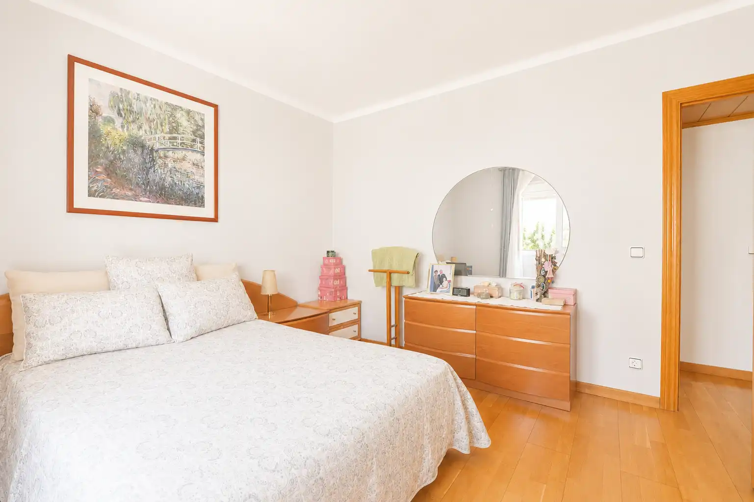 Habitación de Ático en venta en Santa Coloma de Gramenet con Aire acondicionado, Calefacción y Terraza