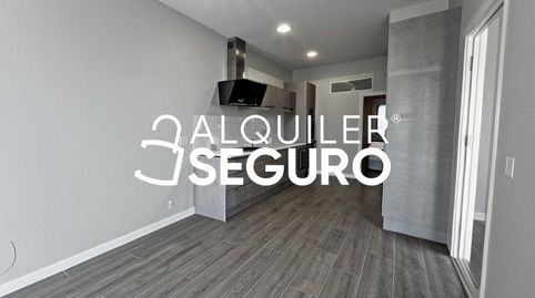 Foto 2 de Piso de alquiler en Menorca, Humanes de Madrid, Madrid