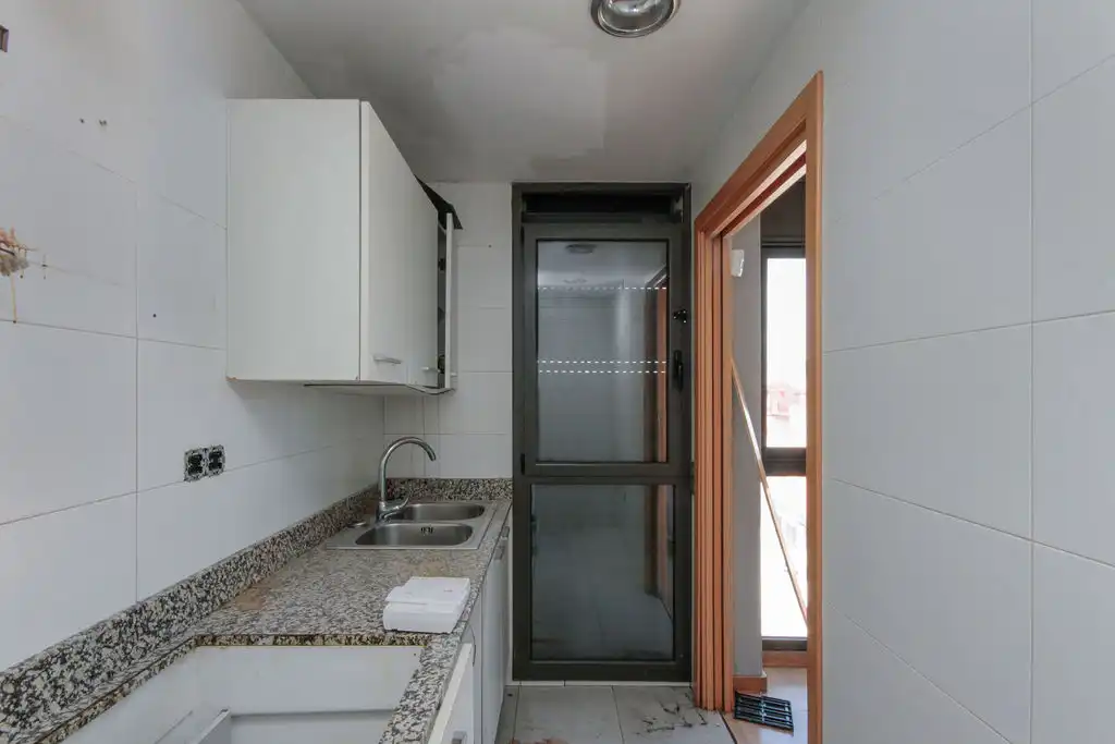 Küche von Wohnung zum Verkauf in Terrassa mit Abstellraum