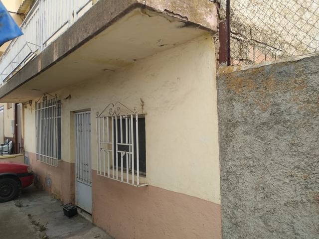 Casa adosada en Venta en REAL en Fonelas