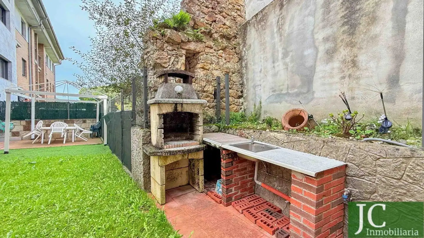 Terrassa de Planta baixa en venda en Limpias, Cantabria