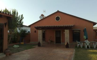 Exterior view of House or chalet for sale in Chiclana de la Frontera  with Private garden, Terrace and Storage room