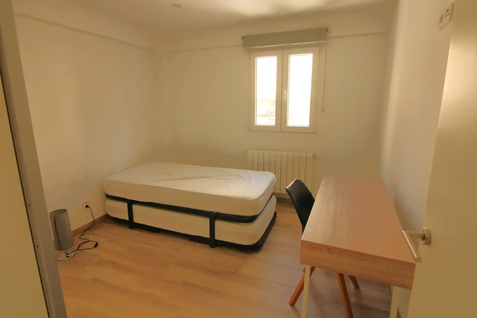 Habitación de Piso en venta en Santander con Calefacción y Amueblado
