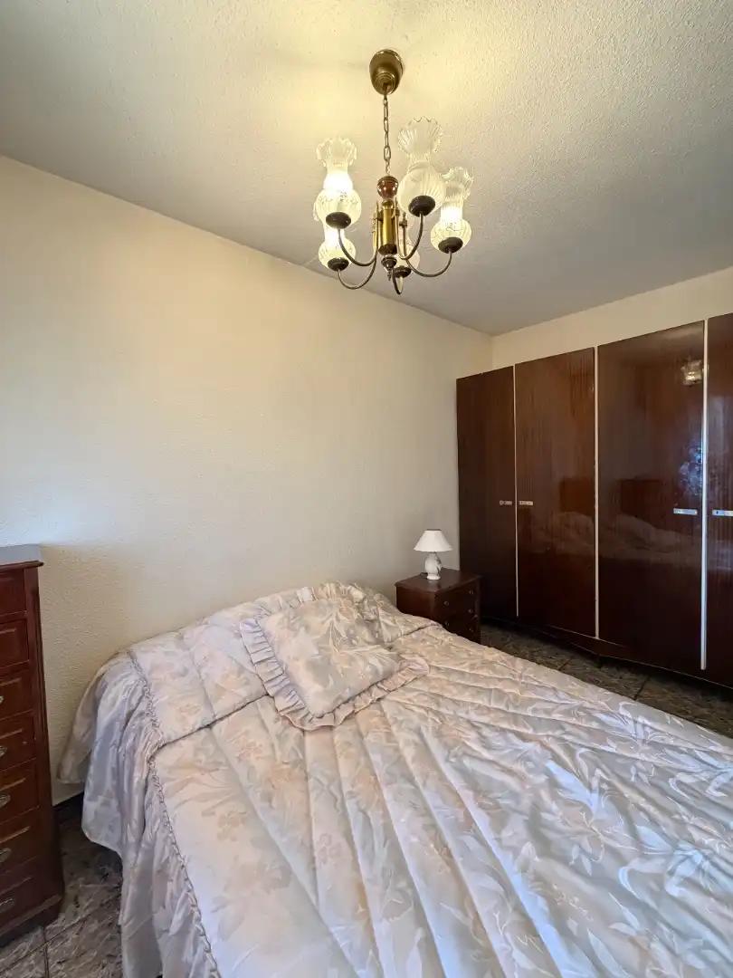 Habitación de Piso en venta en Madrid con Calefacción, Terraza y Amueblado