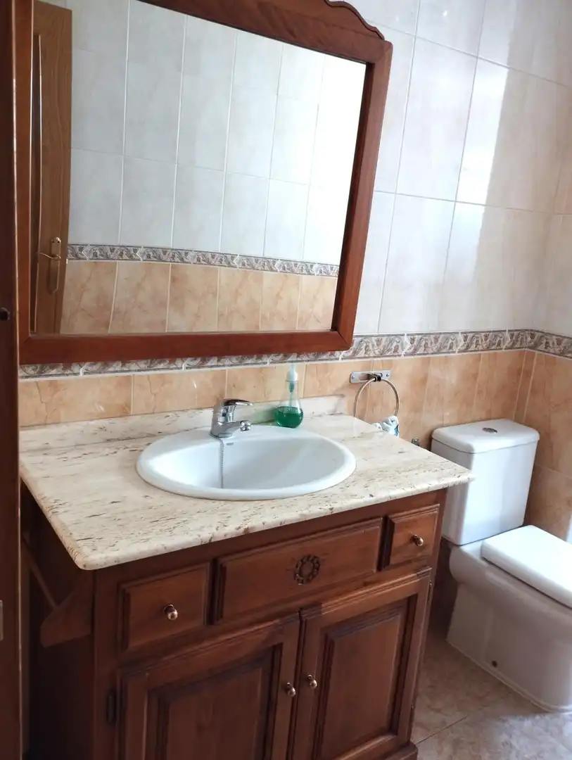 Baño de Piso para compartir en Alcantarilla con Aire acondicionado, Calefacción y Terraza
