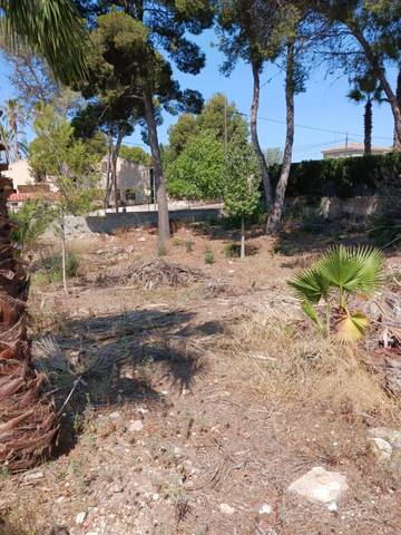 Terreno residencial en Venta en Calle 236, 16 en La Cañada