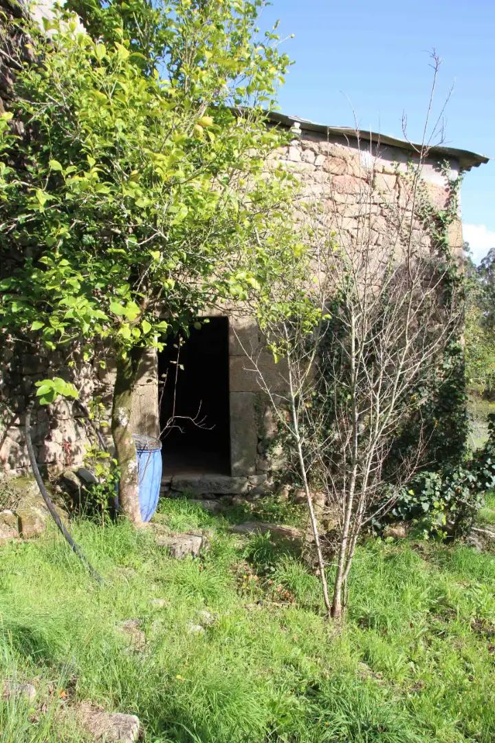 Casa rústica en venda a Lugar Traxeito