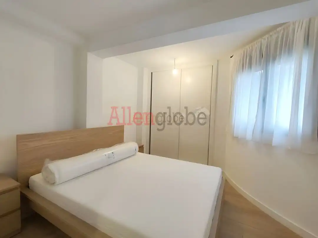 Schlafzimmer von Wohnungen zur Miete in Oviedo  mit Heizung