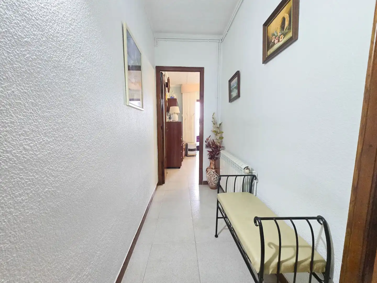 Casa adosada en venta en Ripollet con Calefacción, Trastero y Horno