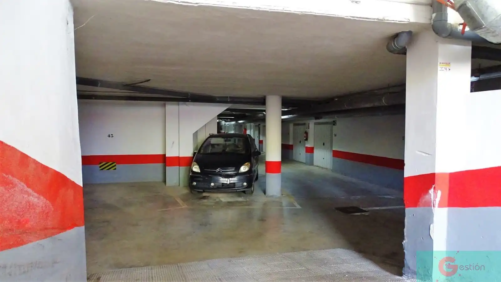 Parkplatz von Maisonette zum Verkauf in Salobreña mit Terrasse