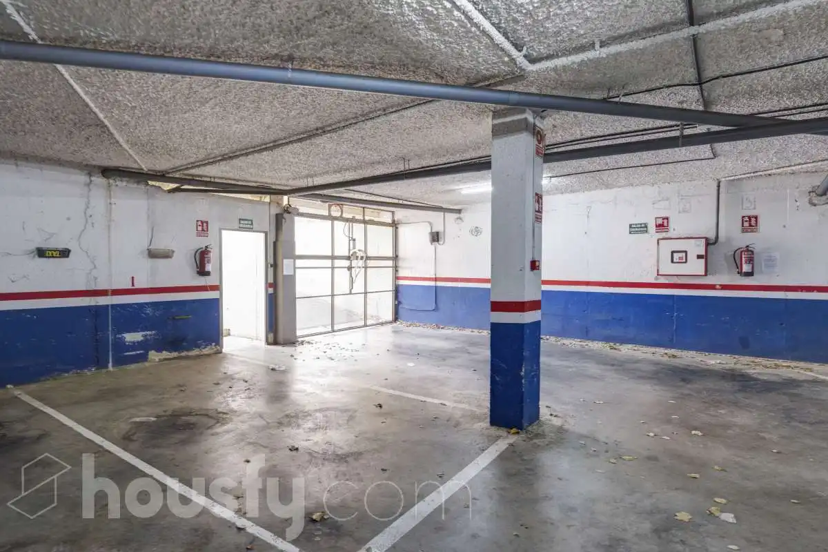 Parking de Piso en venta en Pineda de Mar con Aire acondicionado, Terraza y Balcón