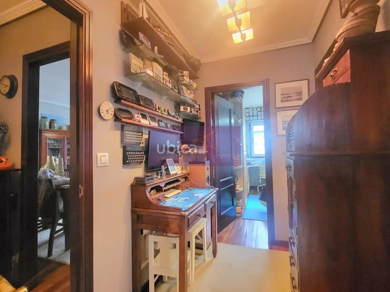 Piso en venta en Vigo  con Calefacción, Parquet y Trastero
