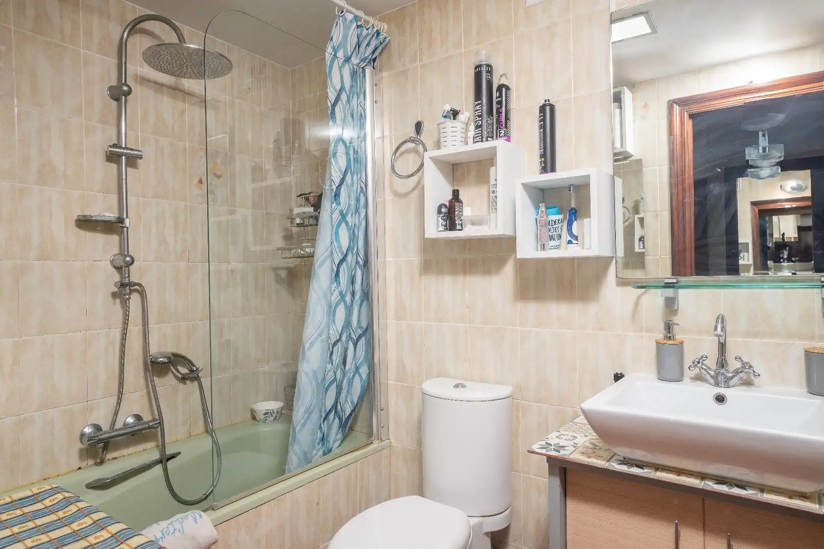 Baño de Piso en venta en Biar con Aire acondicionado y Balcón