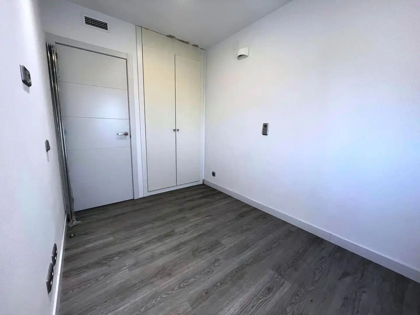 Habitación de Piso en venta en Villaverde