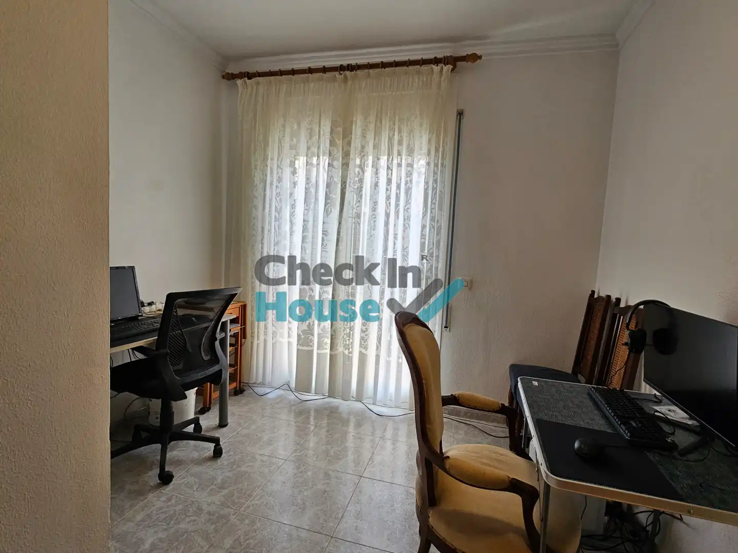 Piso en venta en Sant Feliu de Guíxols con Calefacción, Terraza y Trastero
