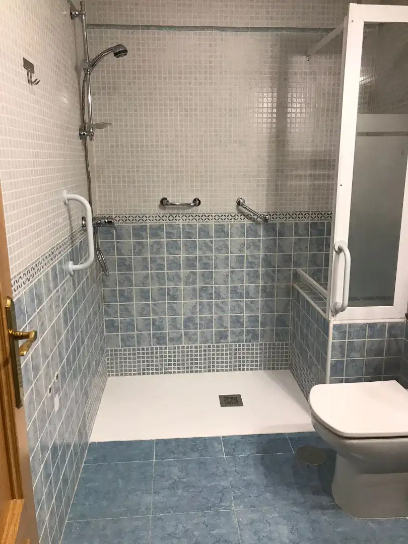 Baño de Casa o chalet en venta en Boadilla del Monte con Aire acondicionado, Calefacción y Jardín privado