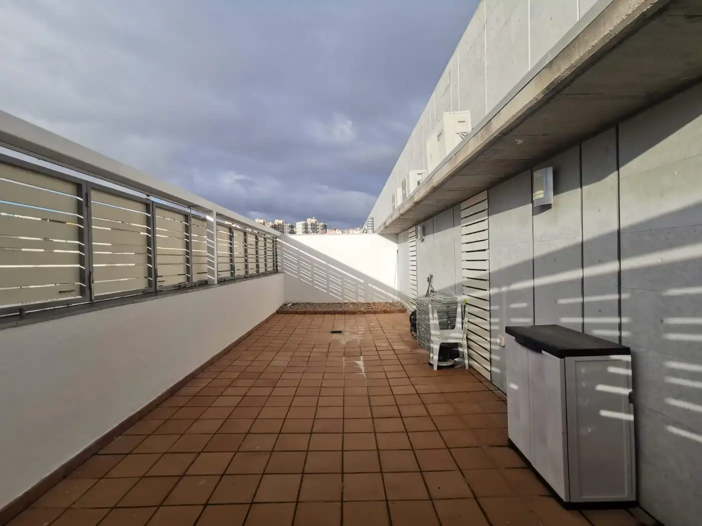Terrasse von Dachboden zur Miete in Santa Cruz de Tenerife mit Klimaanlage, Terrasse und Abstellraum