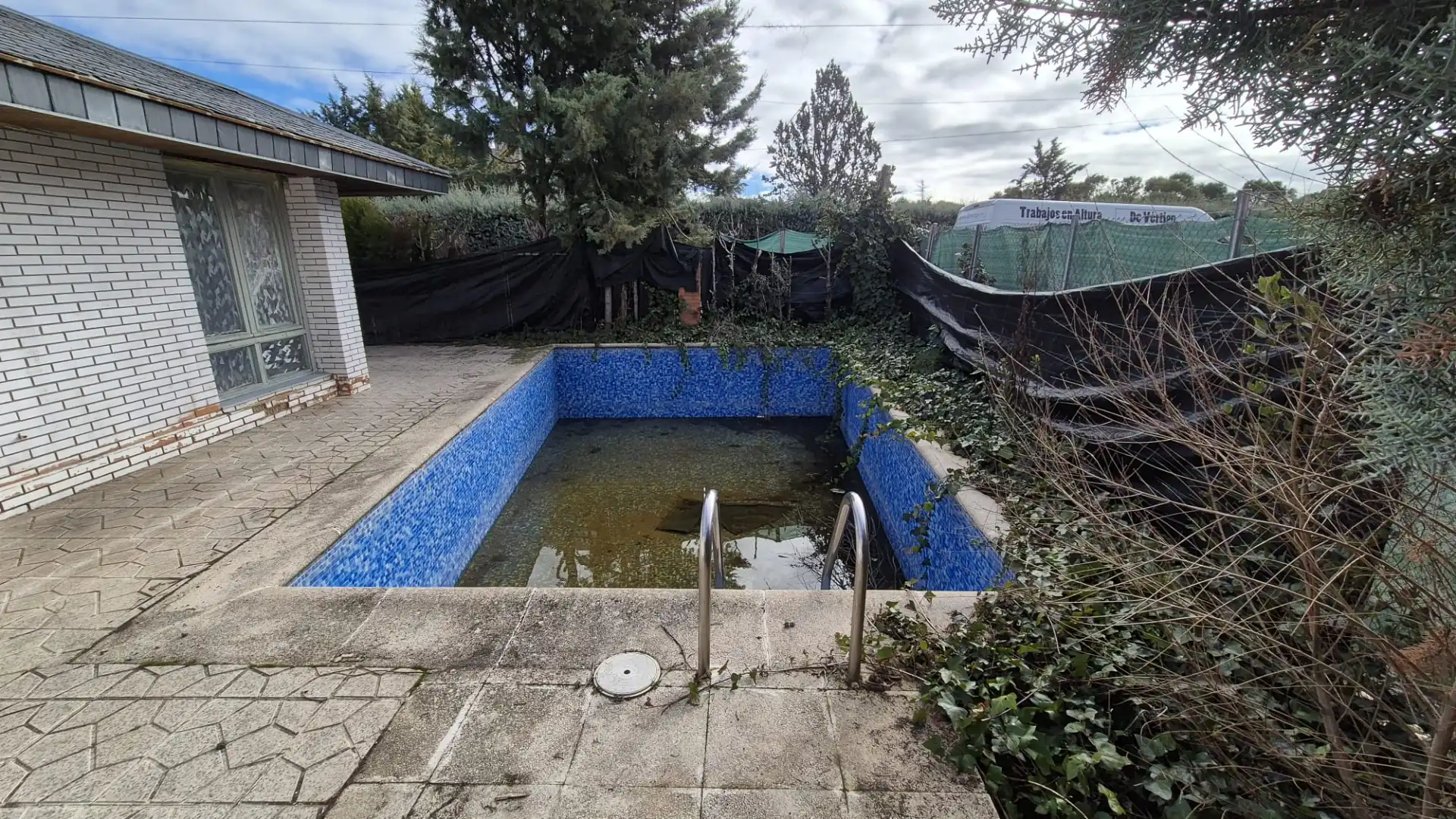 Swimming pool of Houses for sale in Nuevo Baztán  with Private garden, Terrace and Swimming Pool