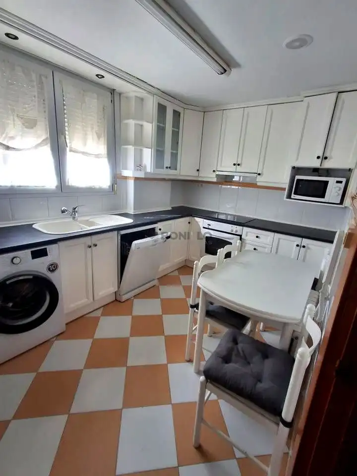 Küche von Maisonette zum Verkauf in  Teruel Capital mit Heizung, Terrasse und Möbliert
