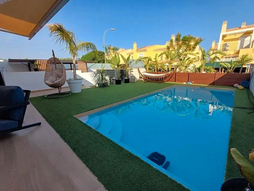 Casa o chalet en venta en Calle Lorcha, Pueblo Español - Coveta Fumá
