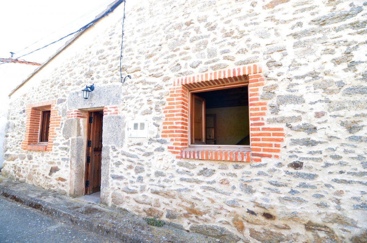 House or chalet for sale in DEL MORAL Nº 17, 17, Peralejos de Abajo