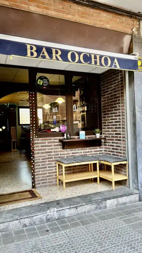 Local comercial en alquiler en Algorta