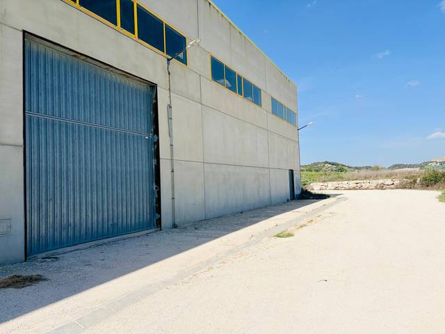 Nave industrial en Venta en Santa Coloma de Queralt