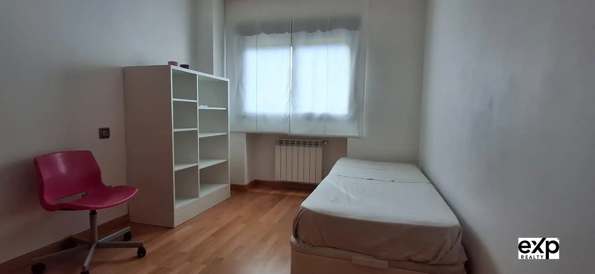 Bedroom of Apartments for rent in Madrid  with Air Conditioner, Heating and Private garden