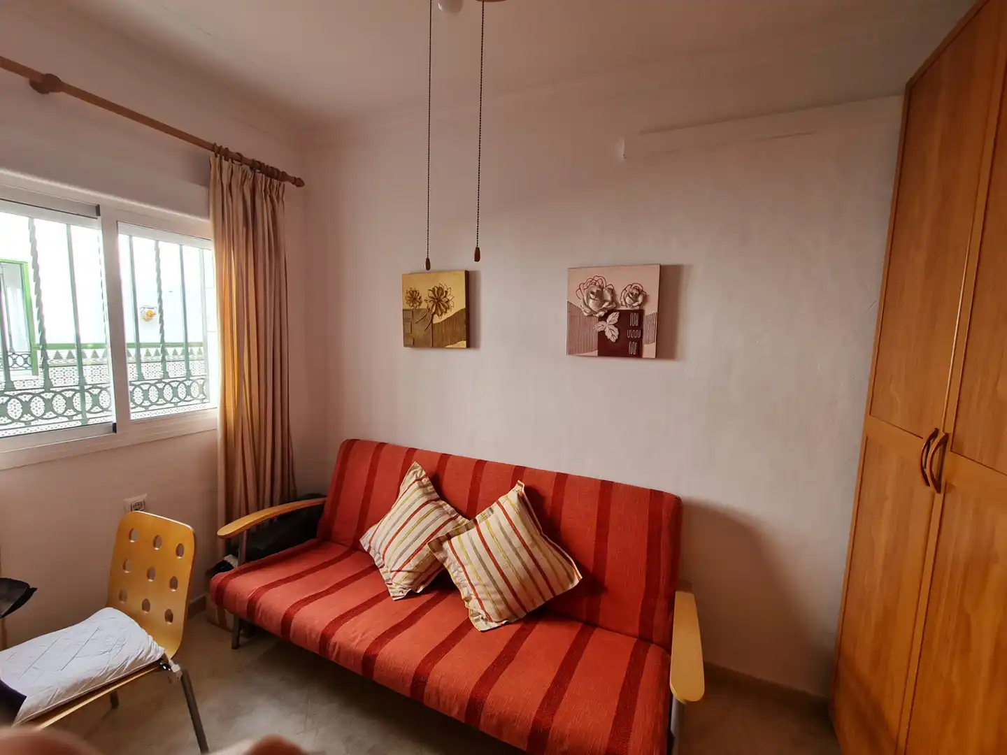 Living room of Houses for sale in Camas  with Air Conditioner, Terrace and Storage room