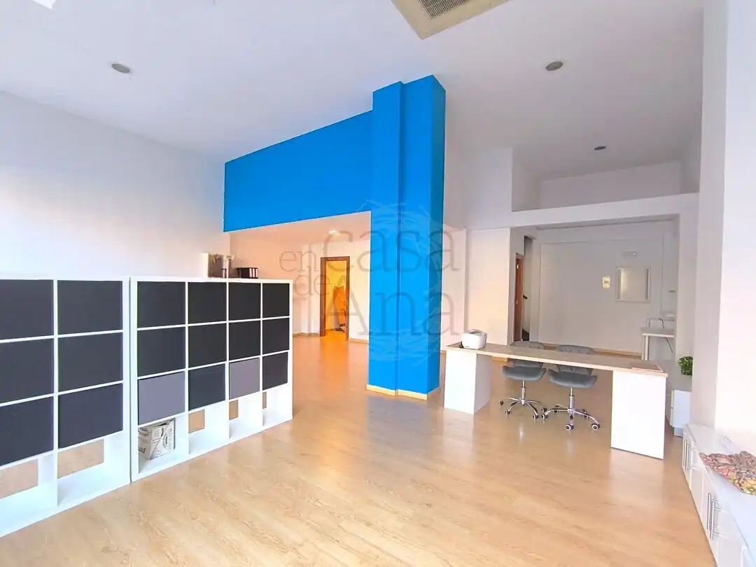 Local comercial de lloguer a Jardines Gernika, imagen 3