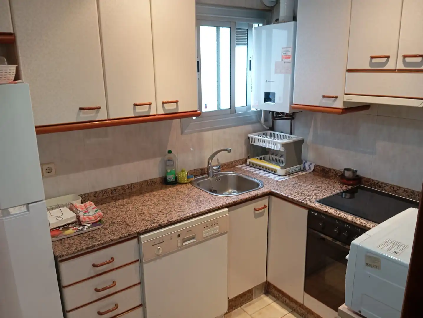 Piso en venta en Carrer de la Mare de Déu de Port, La Marina del Port
