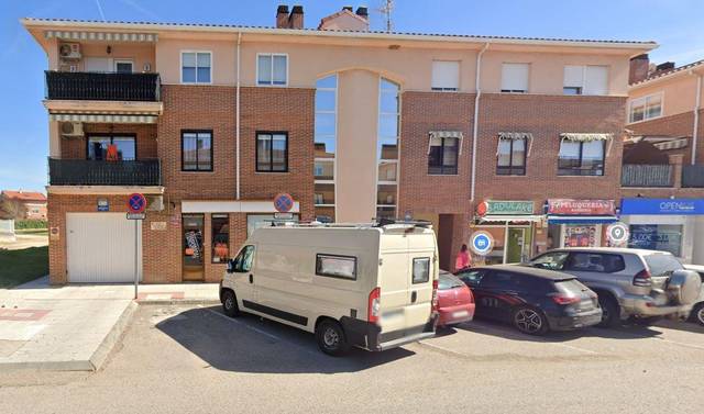 Piso en Venta en María De Las Mercedes en Alovera