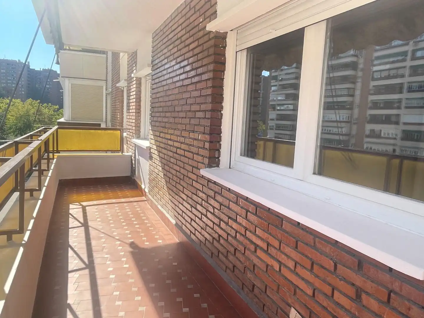 Terrassa de Pis de lloguer en Madrid amb Parquet i Terrassa