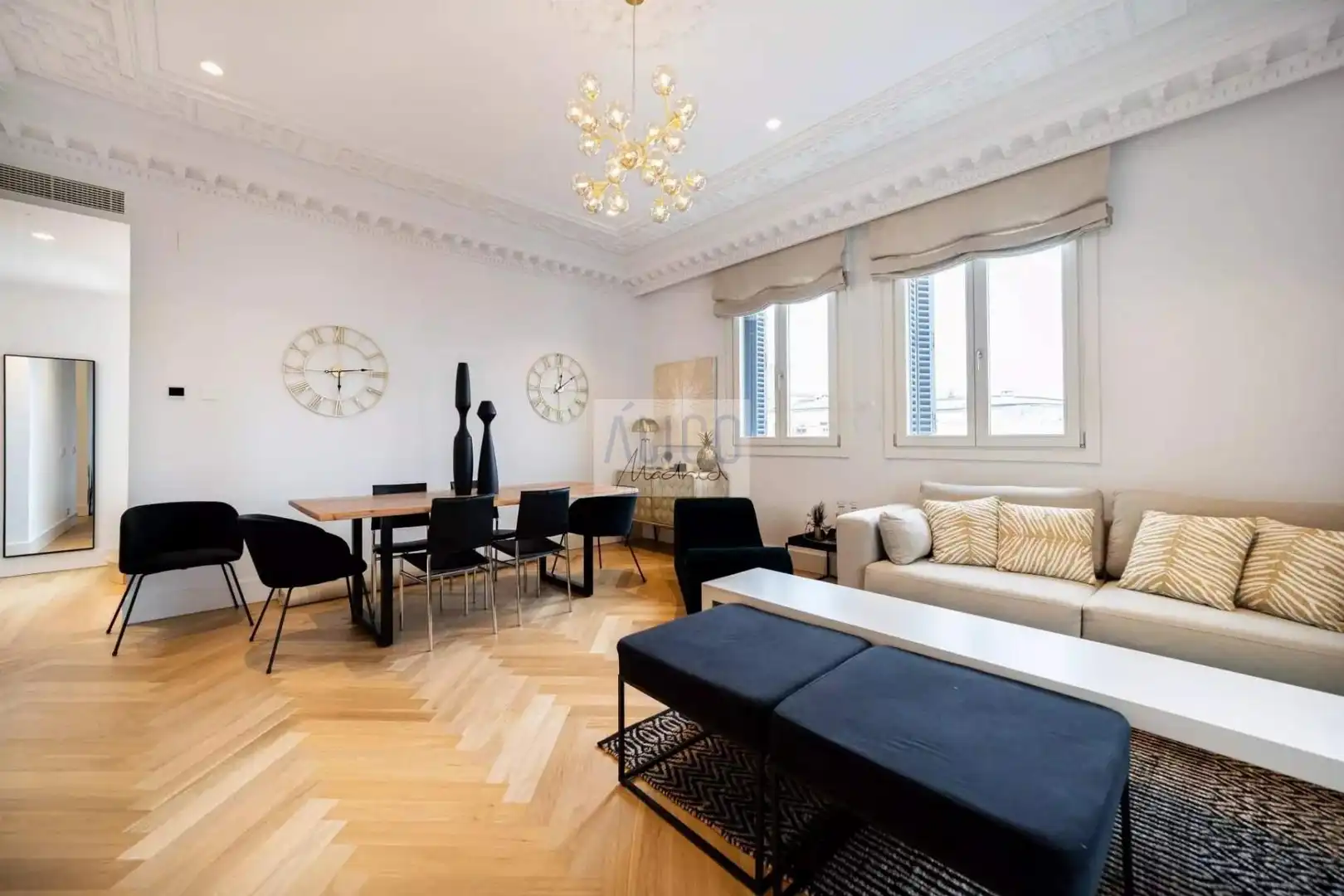 Sala d'estar de Àtic de lloguer en Madrid amb Aire condicionat, Calefacció i Terrassa