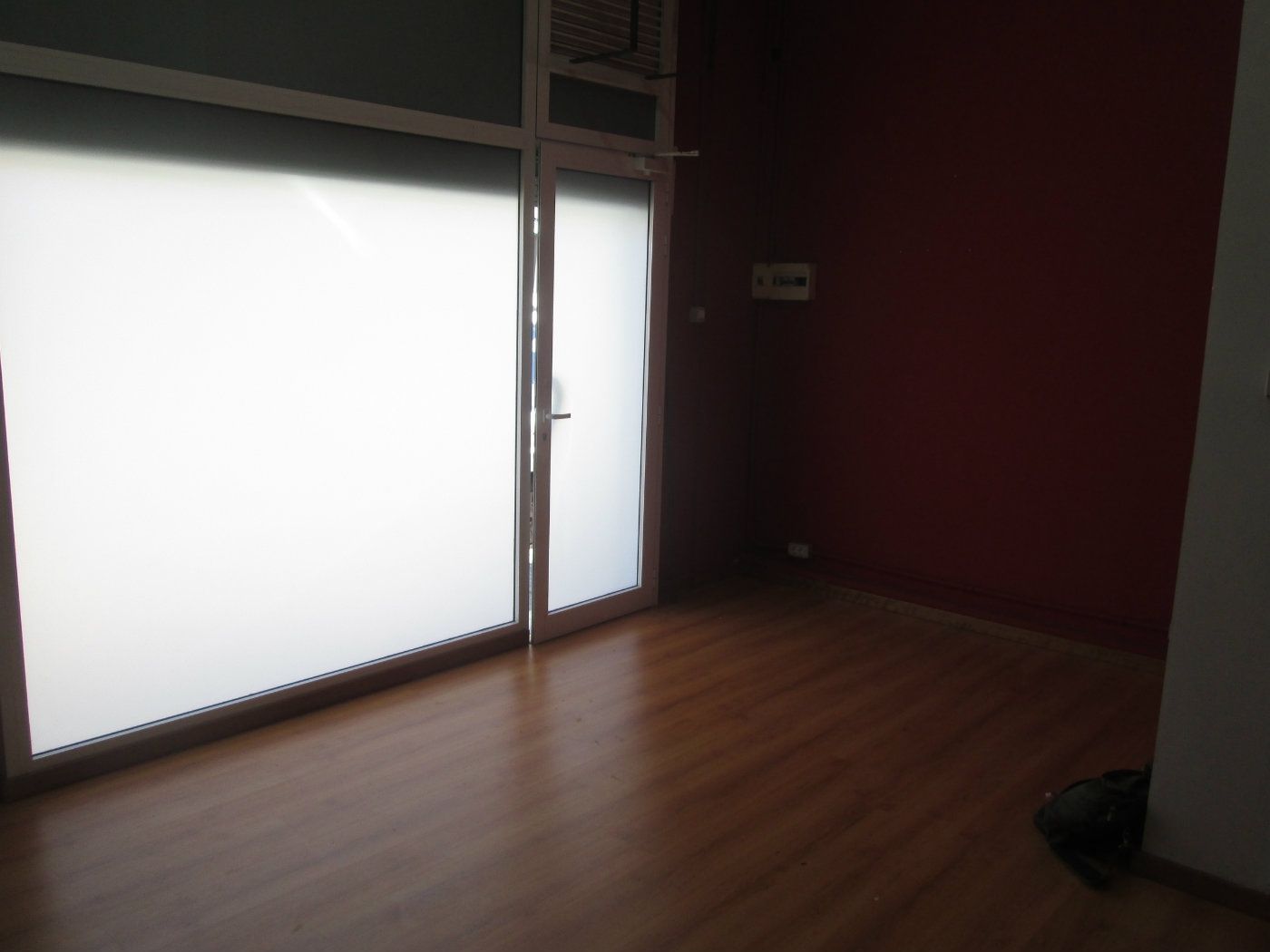 Premises to rent in Centre